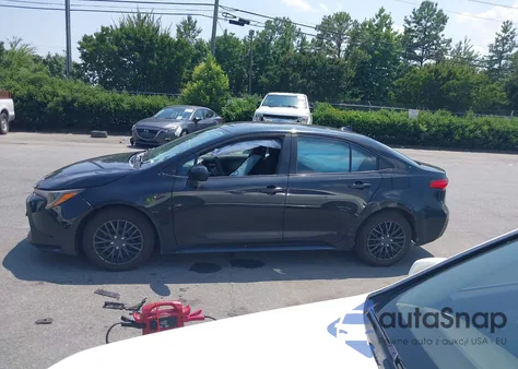 2020 Toyota Corolla Le z USA, uszkodzony, nr VIN 5YFEPRAE3LP018759